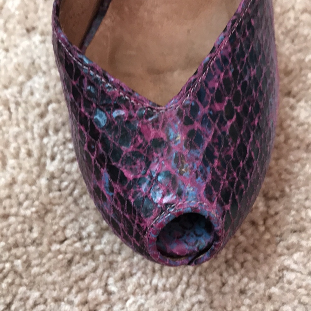 Jeffrey Campbell Midler Snake Peep Toe Platforms - Picture 6 of 9